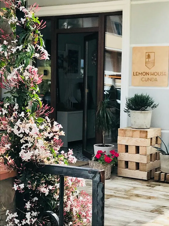 Lemon House Cunda Bed & Breakfast Ayvalı 0*,  Türkiye
